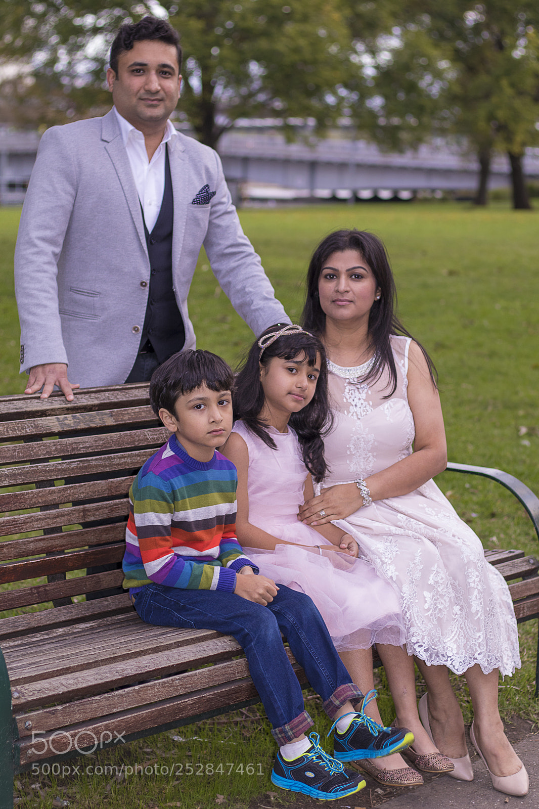 Canon EOS 80D sample photo. Family portrait photography