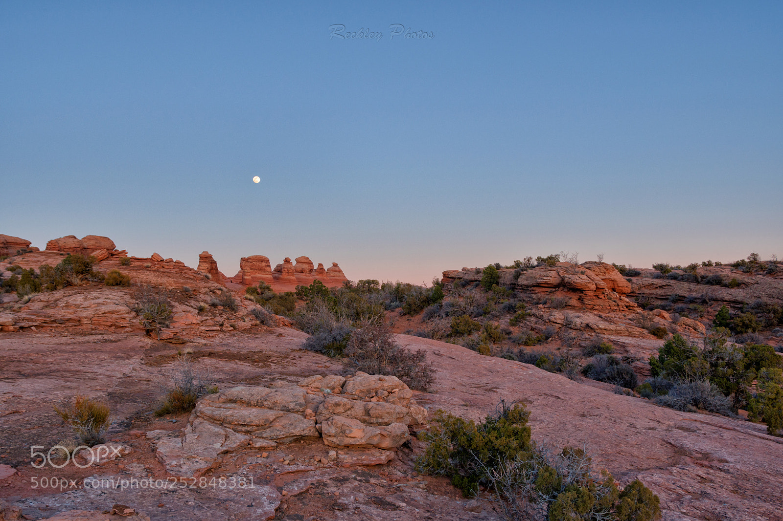 Sony a6500 sample photo. Desert moon photography