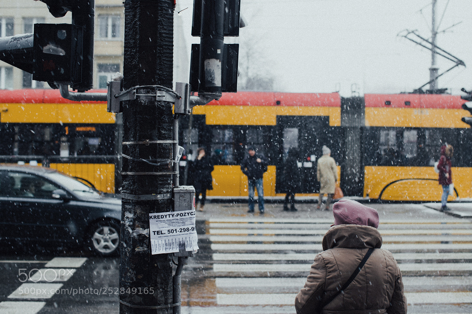 Canon EOS 6D Mark II sample photo. Commuting photography