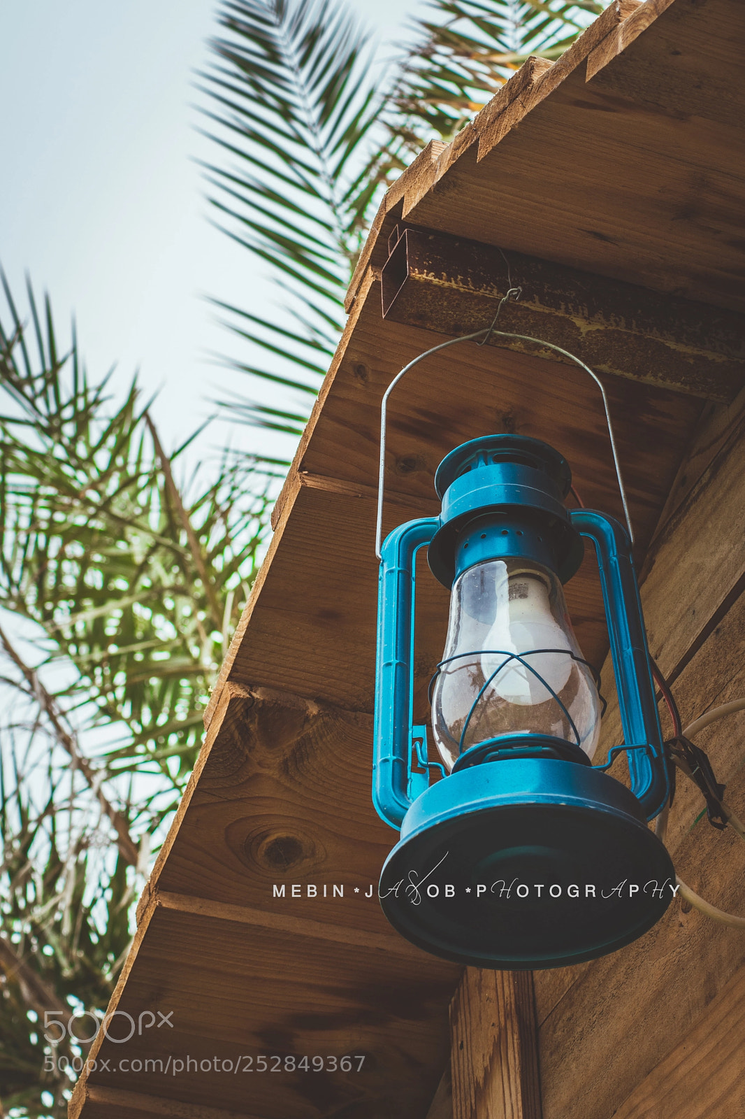 Nikon D5300 sample photo. Vintage lantern photography