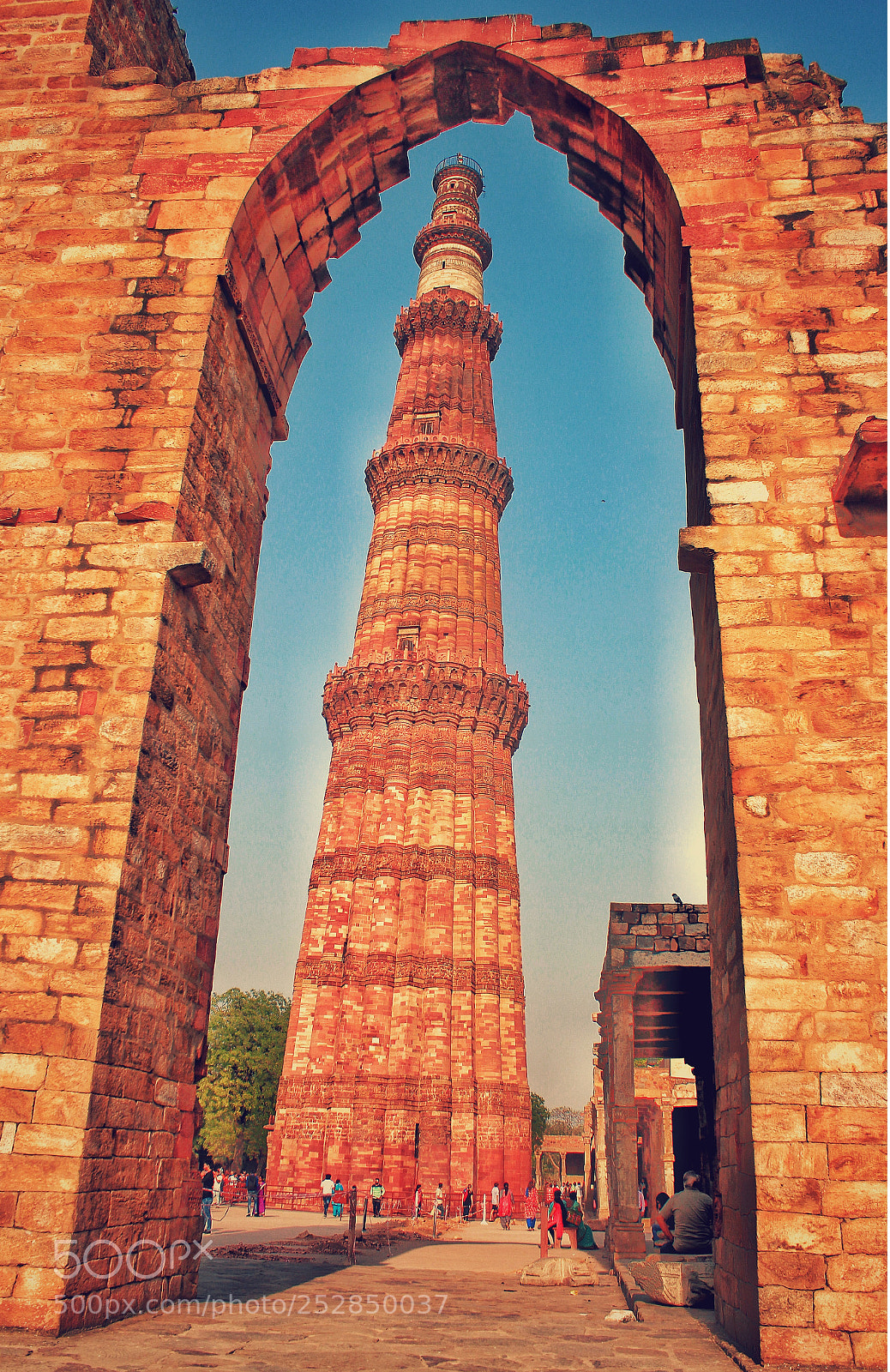 Canon EOS 700D (EOS Rebel T5i / EOS Kiss X7i) sample photo. Qutub minar photography