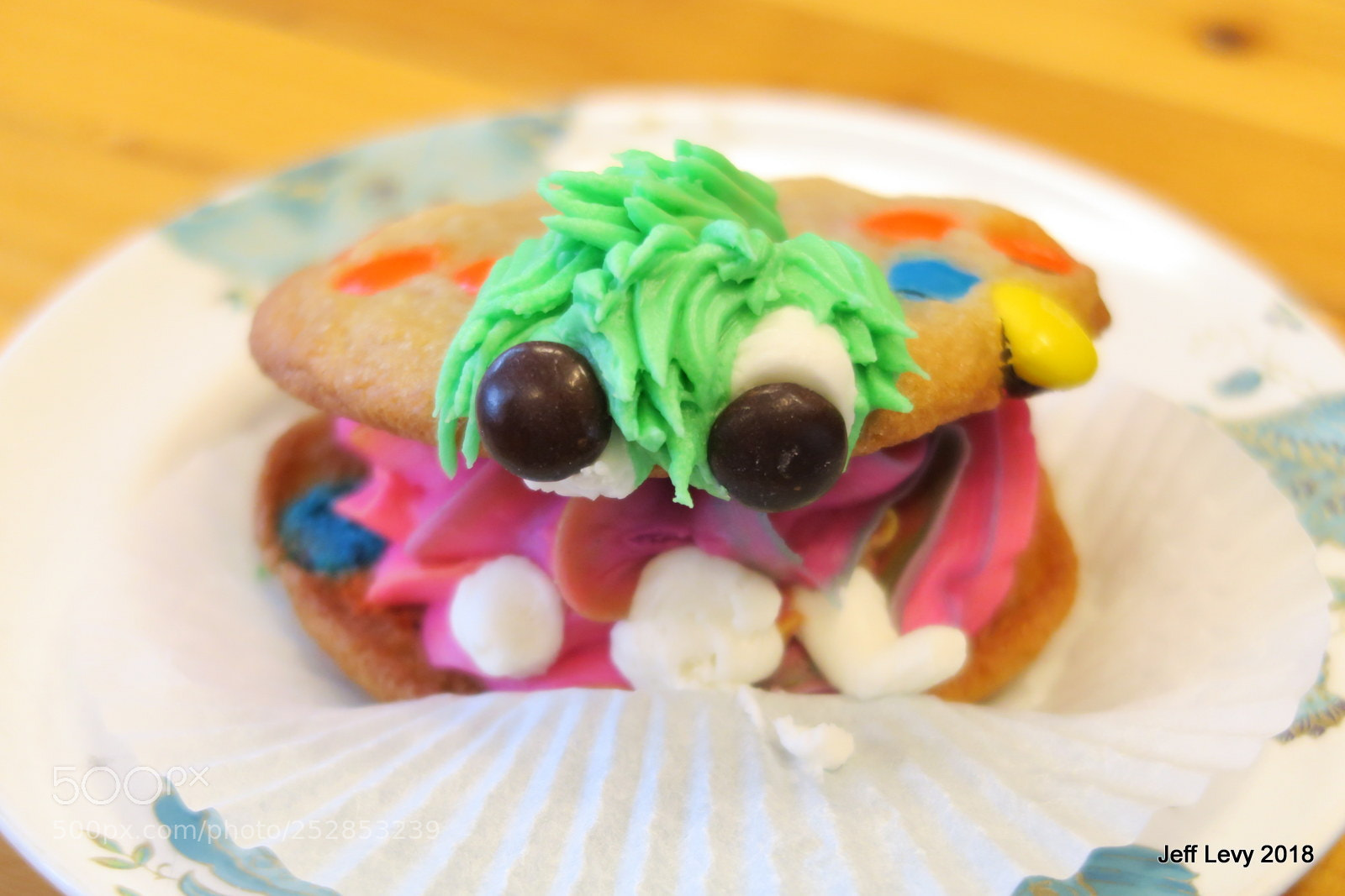 Canon PowerShot G5 X sample photo. Cookie monster photography