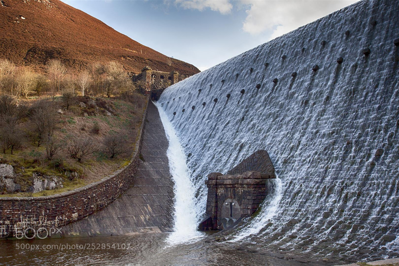 Canon EOS 5D Mark II sample photo. Rhayader dams photography