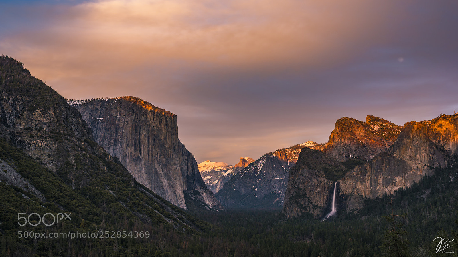 Nikon D810 sample photo. Yosemite sunset photography