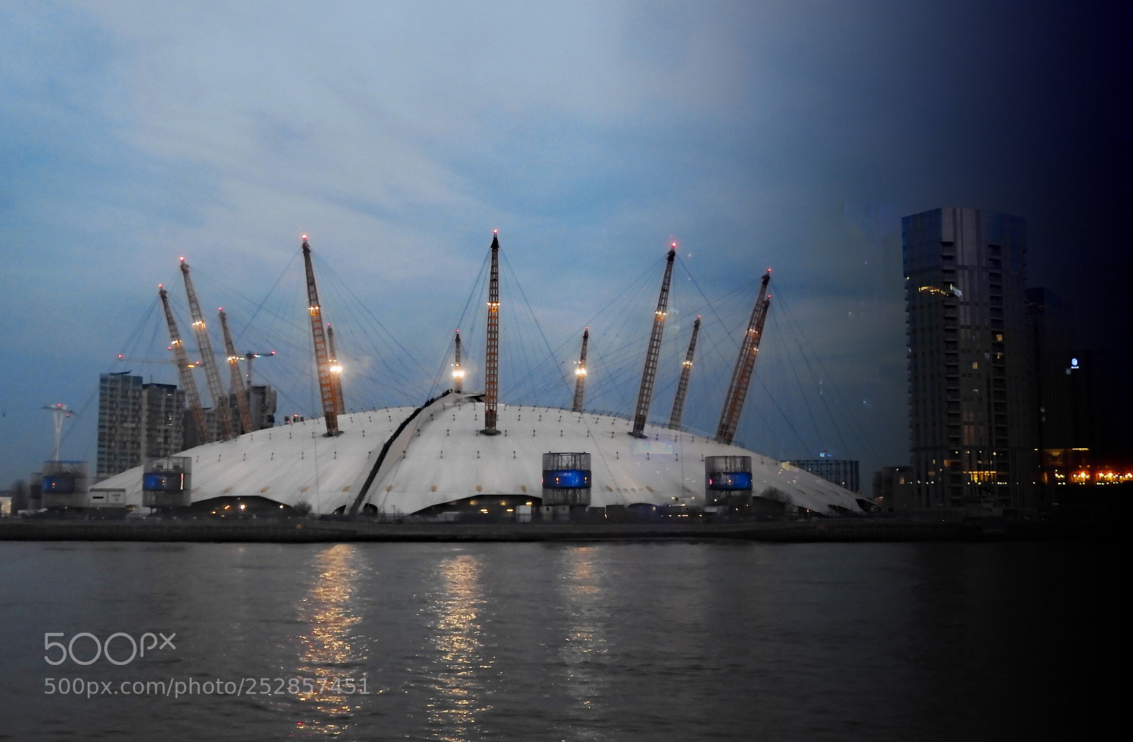 Nikon Coolpix P900 sample photo. The o2 (millennium dome)  photography