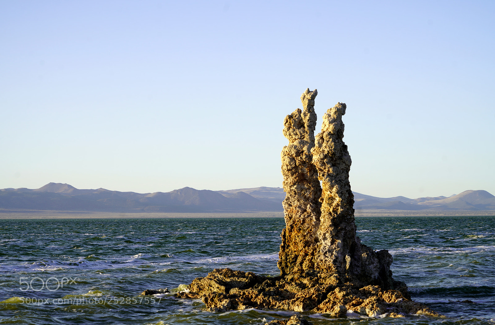 Sony a7R III sample photo. Mono lake tufa photography