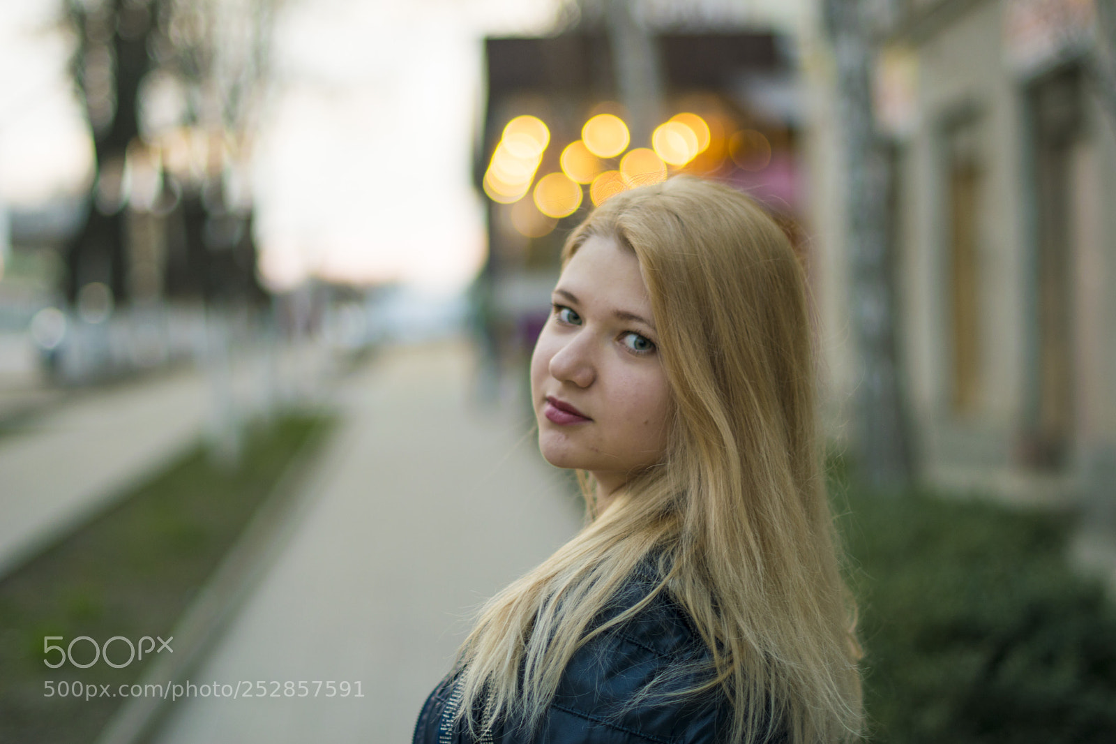 Nikon D5300 sample photo. Portrait photography