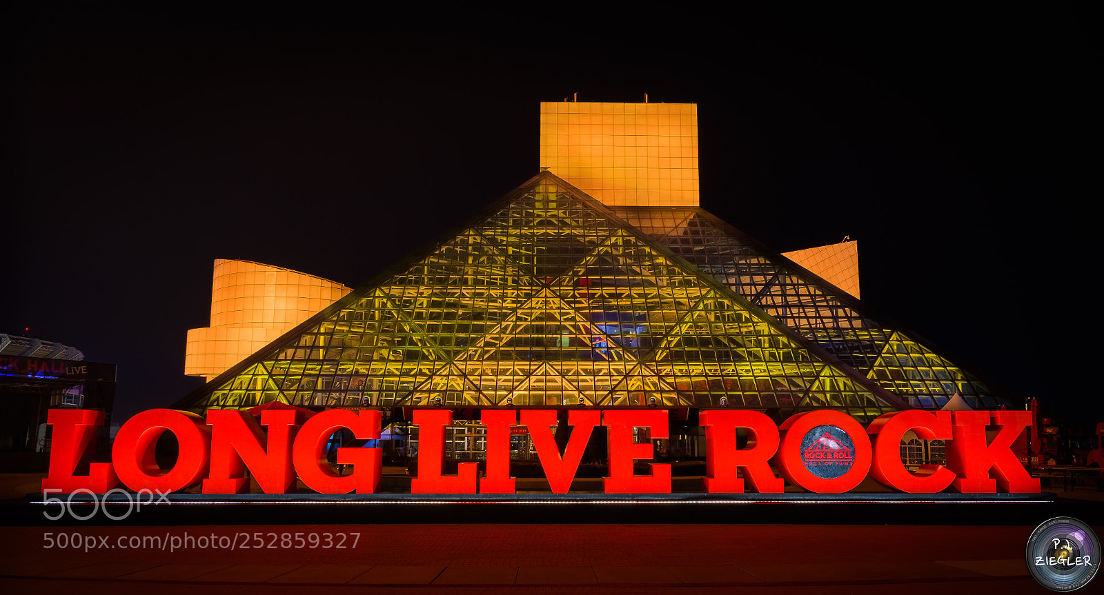 Nikon D500 sample photo. Rock roll hall of photography