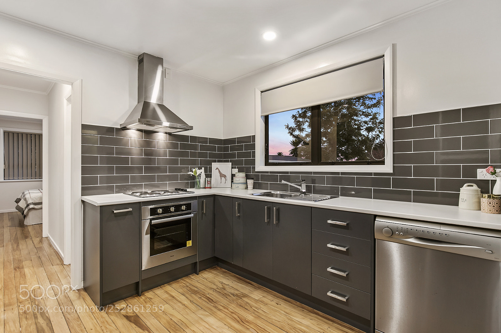 Canon EOS 6D Mark II sample photo. Kitchen photography