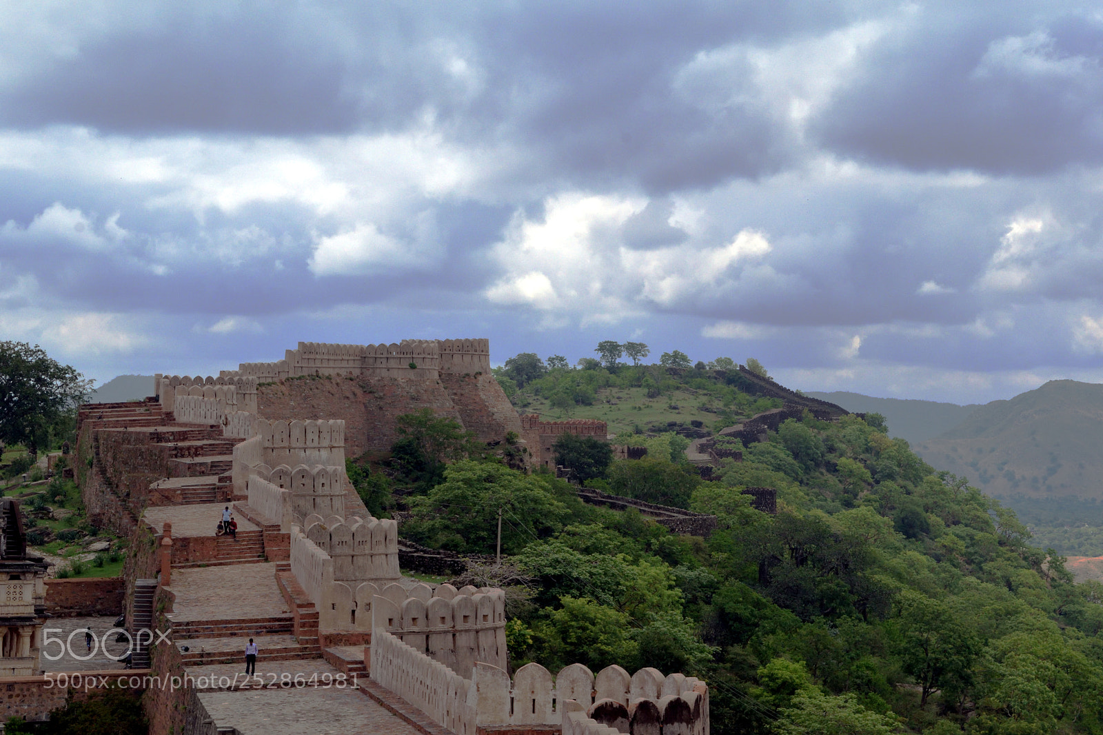 Nikon D3300 sample photo. Stone wall of kumbhalgarh photography