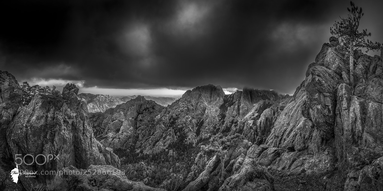 Nikon D600 sample photo. Bavella sous les nuages photography