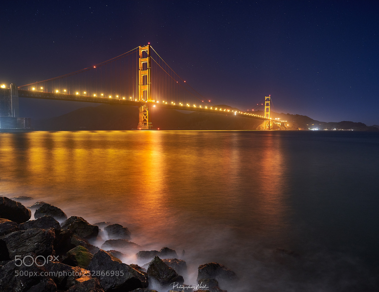 Sony a7R III sample photo. Foggy night at golden photography