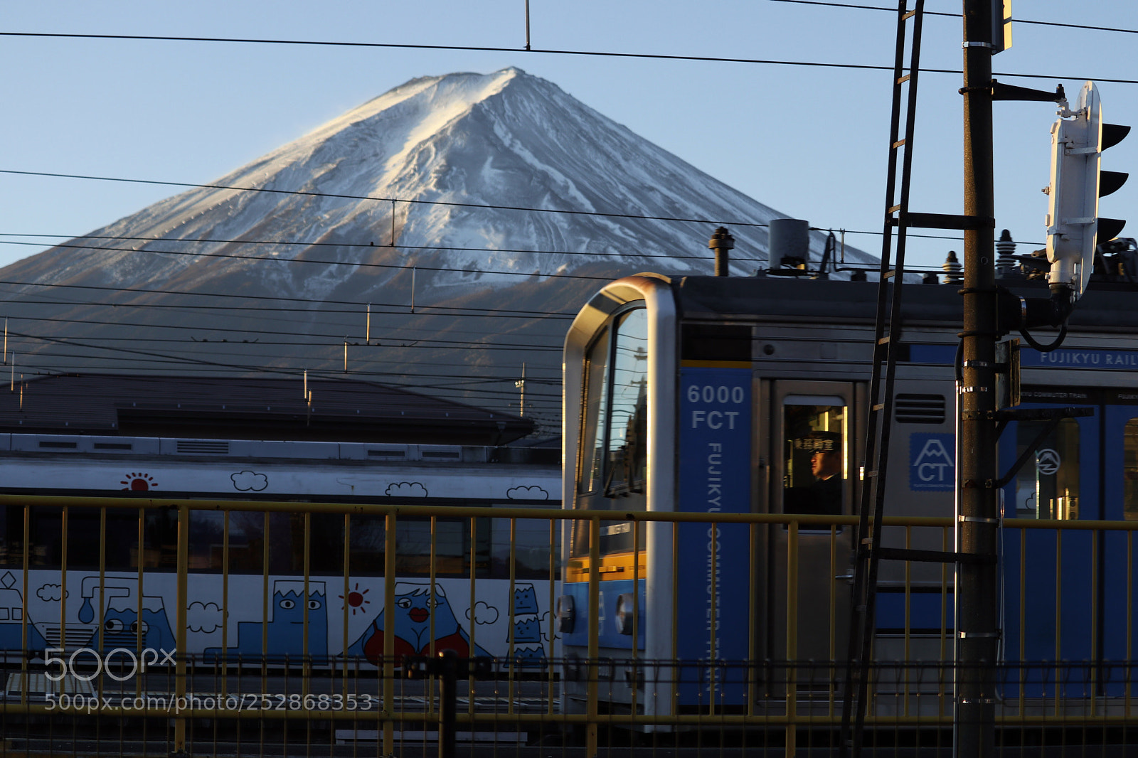 Canon EOS M6 sample photo. Canon eos m6 japan photography