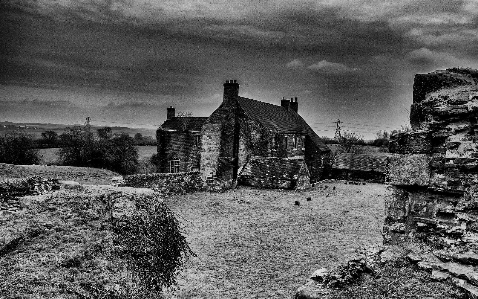 Sony ILCA-77M2 sample photo. Codnor castle photography