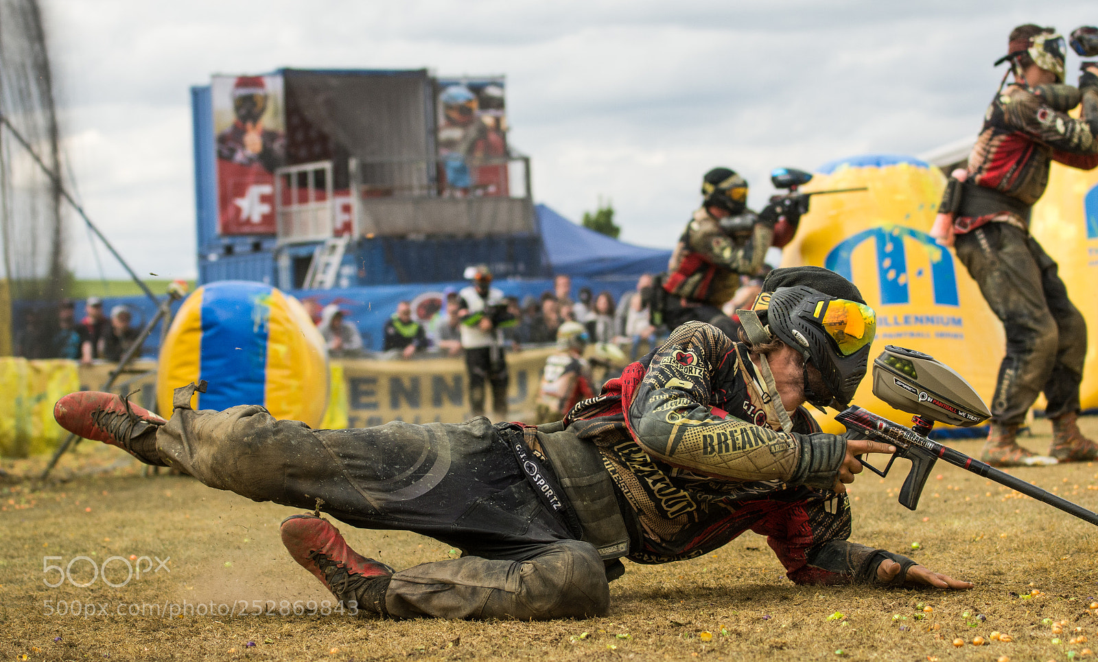 Nikon D7100 sample photo. Sliding into the week photography