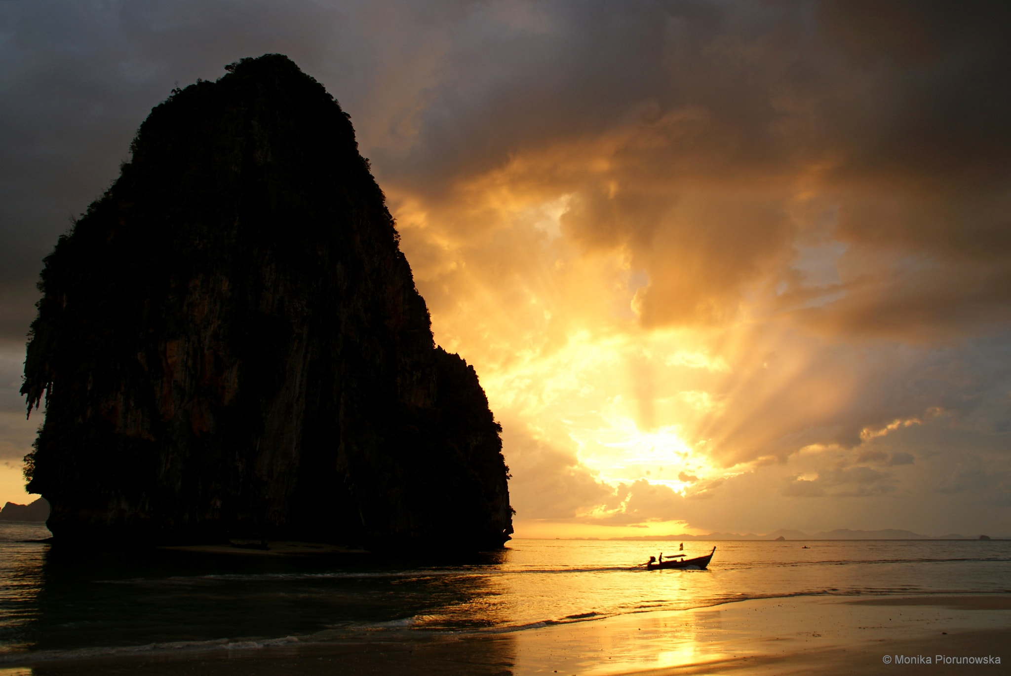 Sony DT 18-200mm F3.5-6.3 sample photo. Thai flavors photography