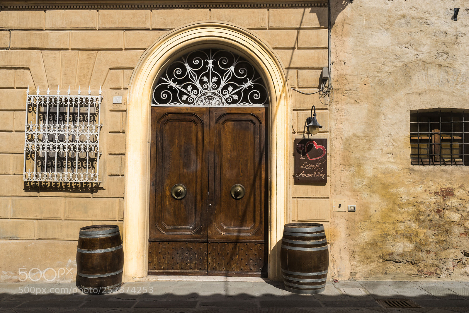 Sony a7 II sample photo. Asciano porta due photography