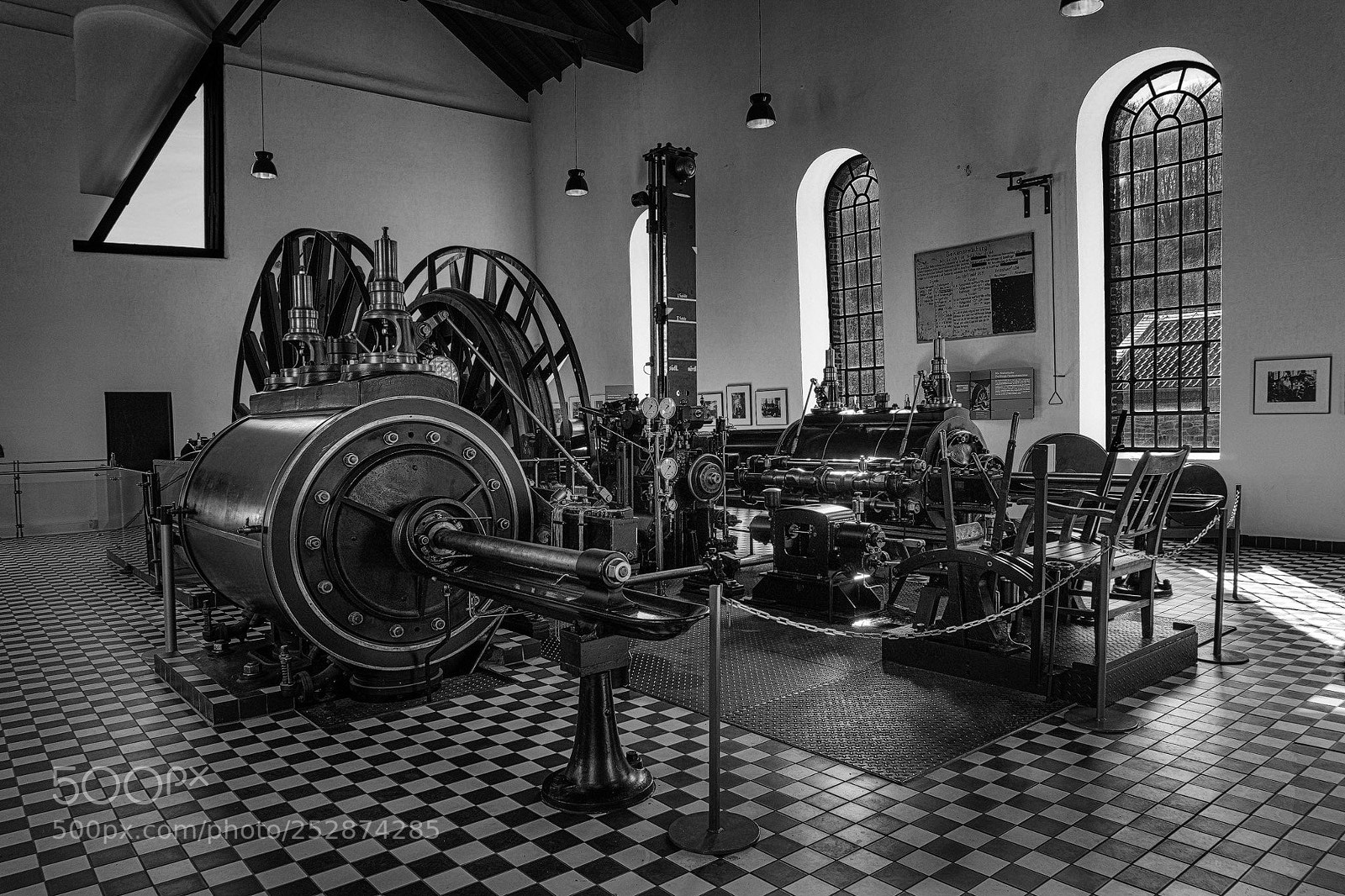 Sony a6000 sample photo. The steam engine photography