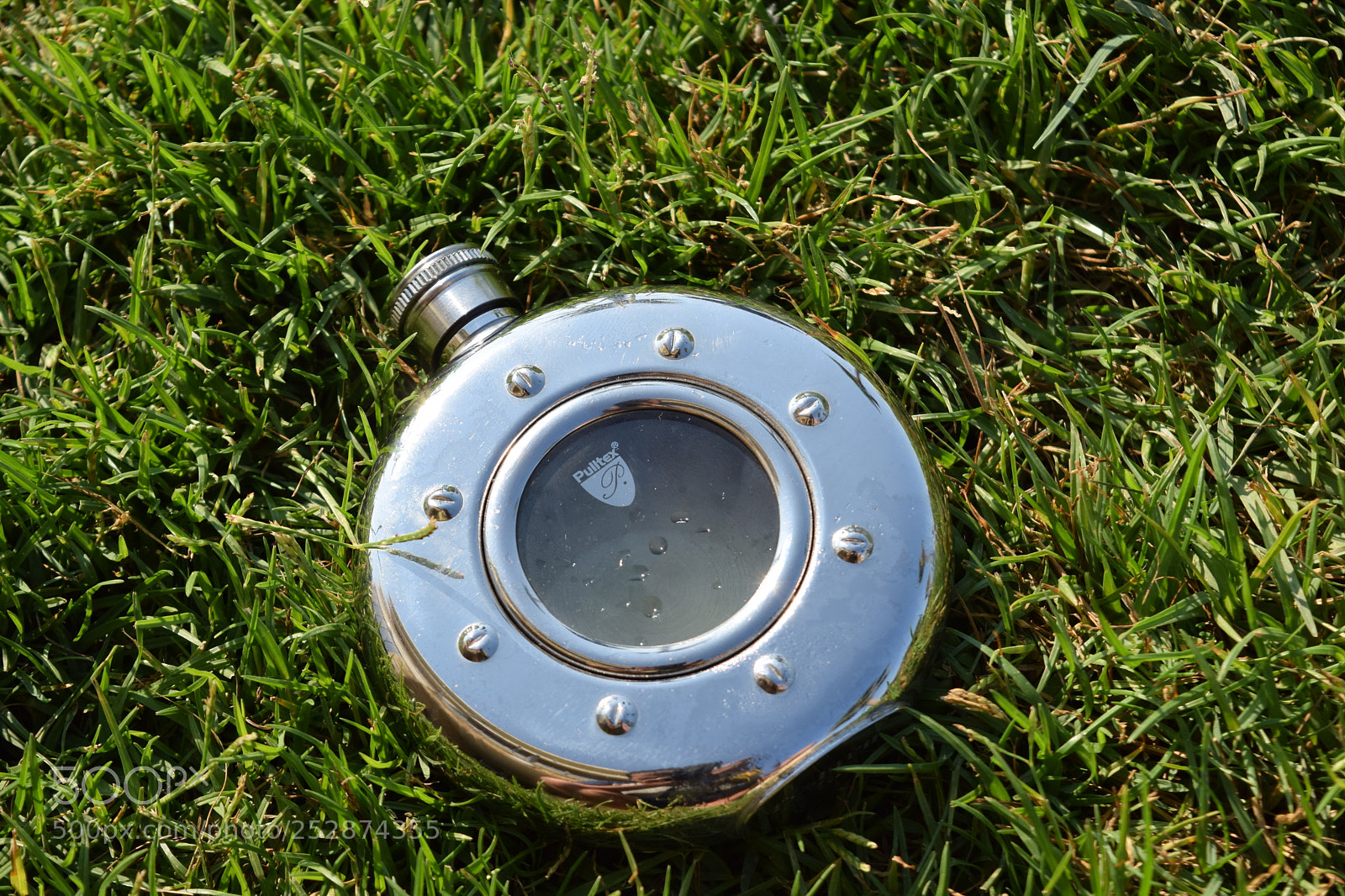Nikon D5300 sample photo. Wine flask photography