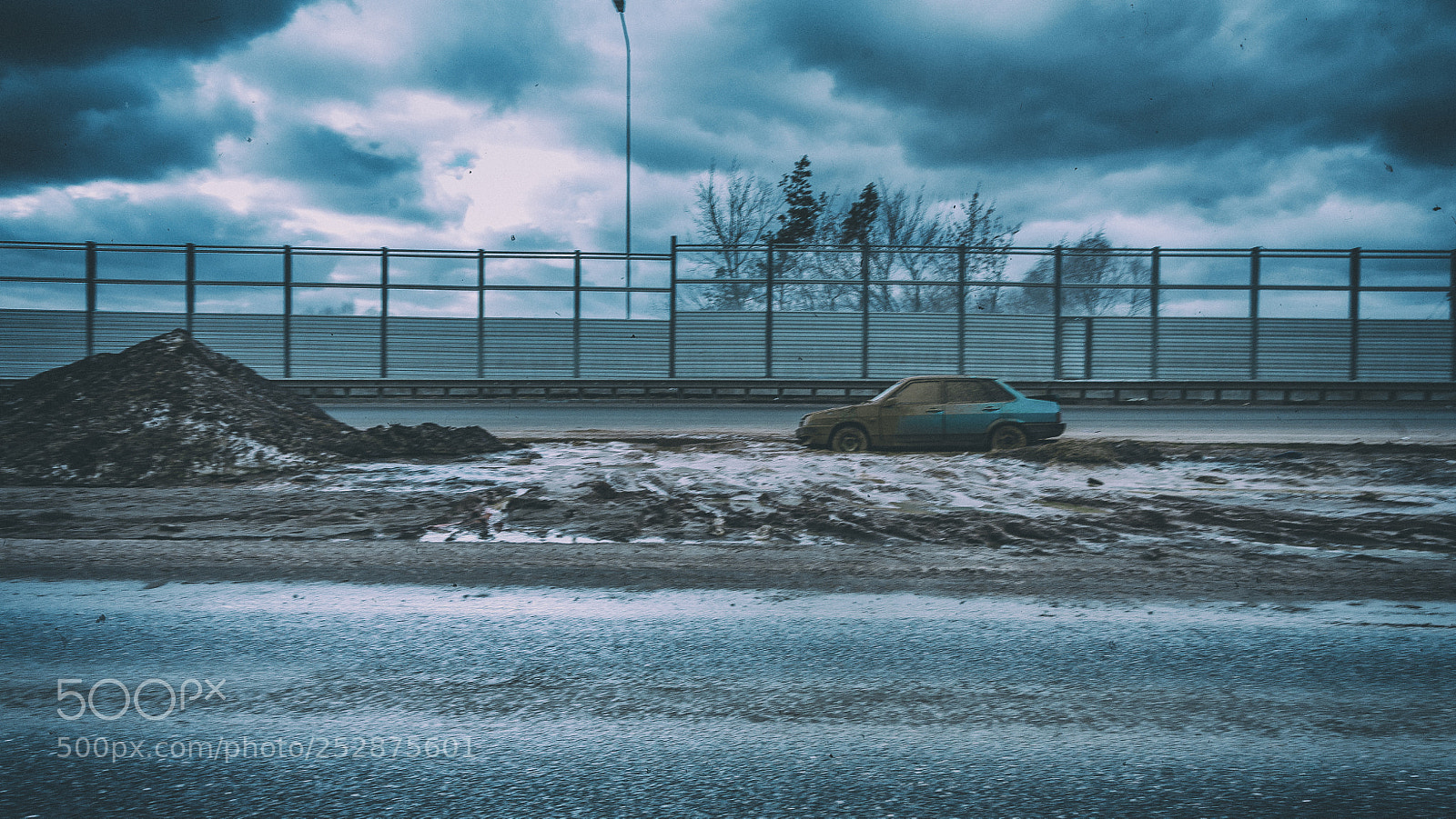 Canon EOS 5D sample photo. Looser photography