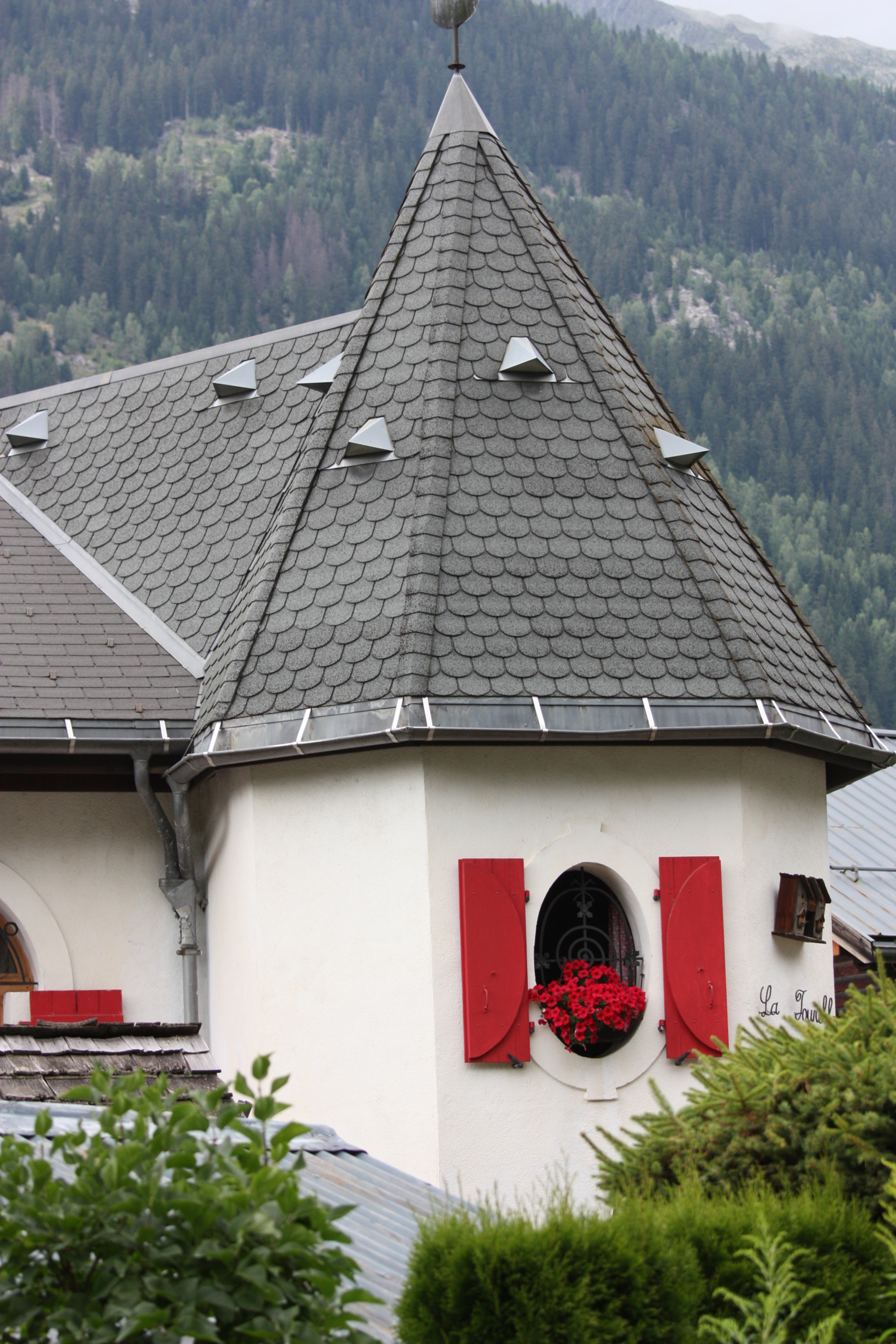 Canon EOS 450D (EOS Rebel XSi / EOS Kiss X2) sample photo. Chamonix photography