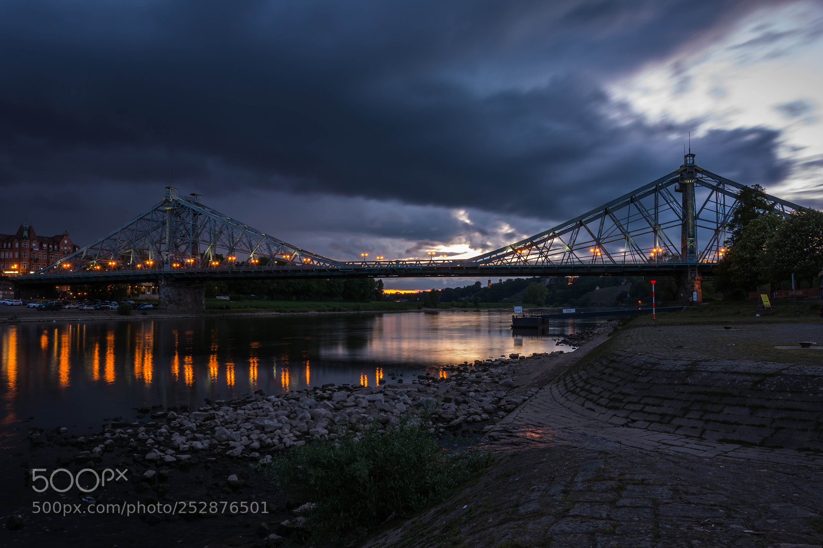Nikon D5200 sample photo. Blaues wunder dresden photography