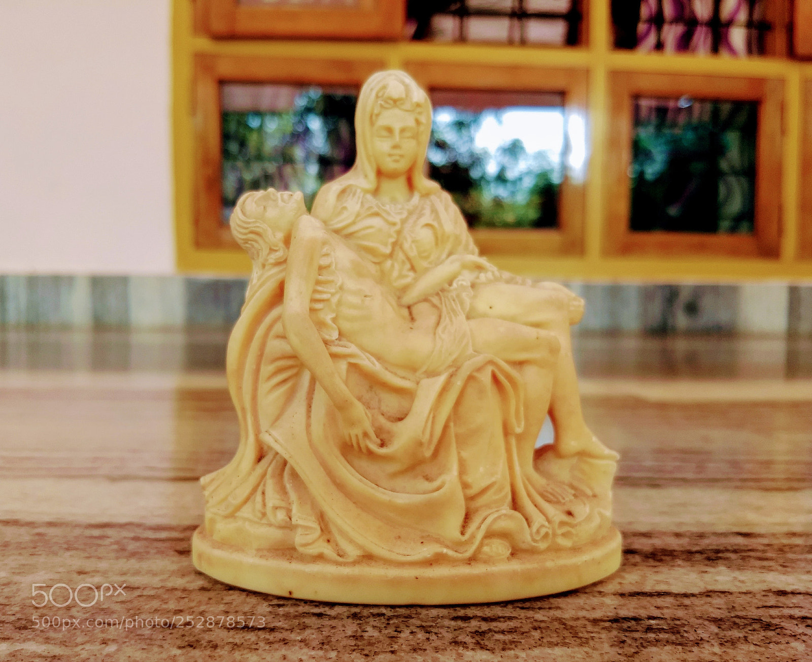 Motorola Moto G (5) Plus sample photo. ~beautiful statues photography