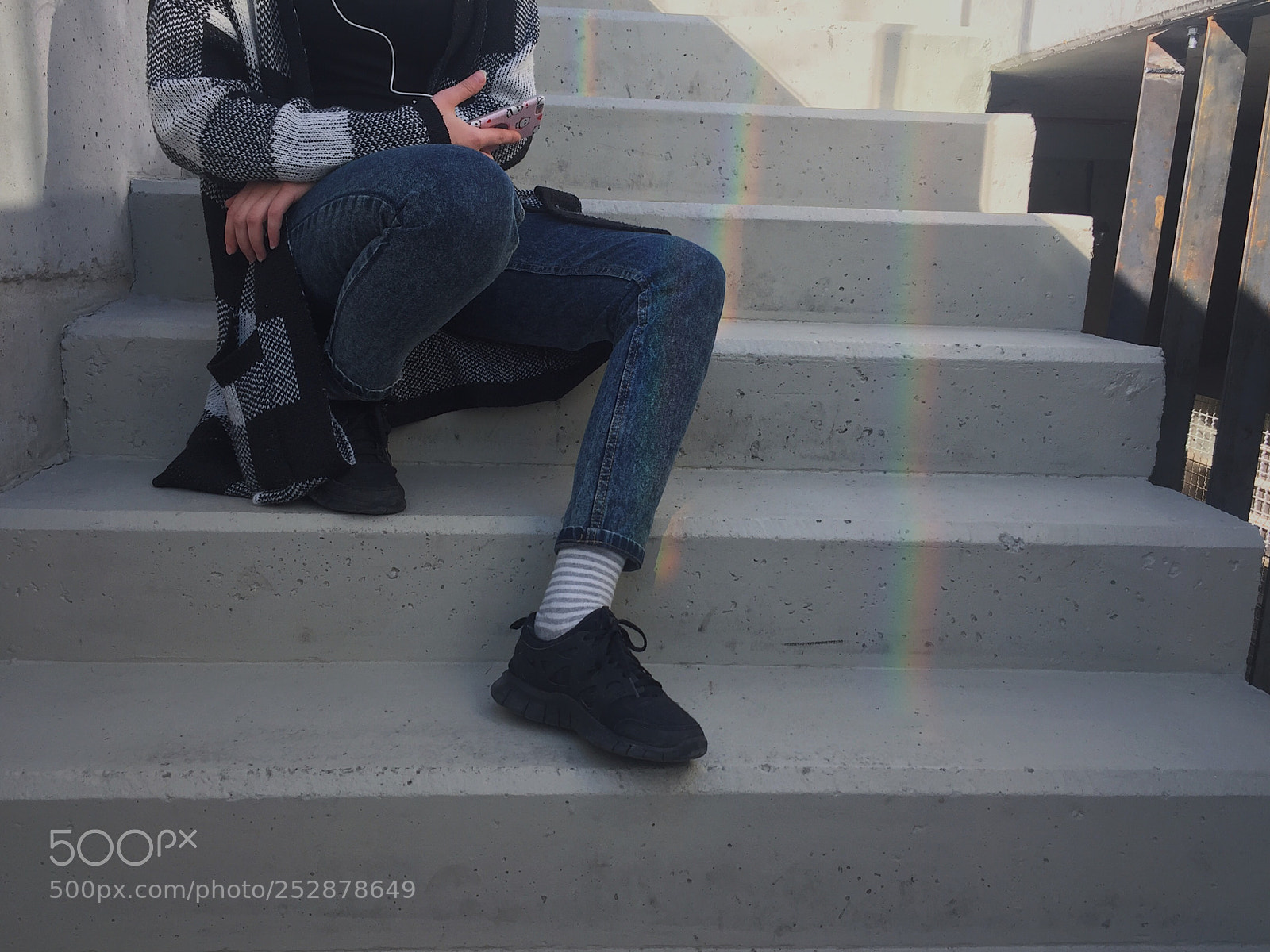 Apple iPhone 6 sample photo. A girl is sitting photography