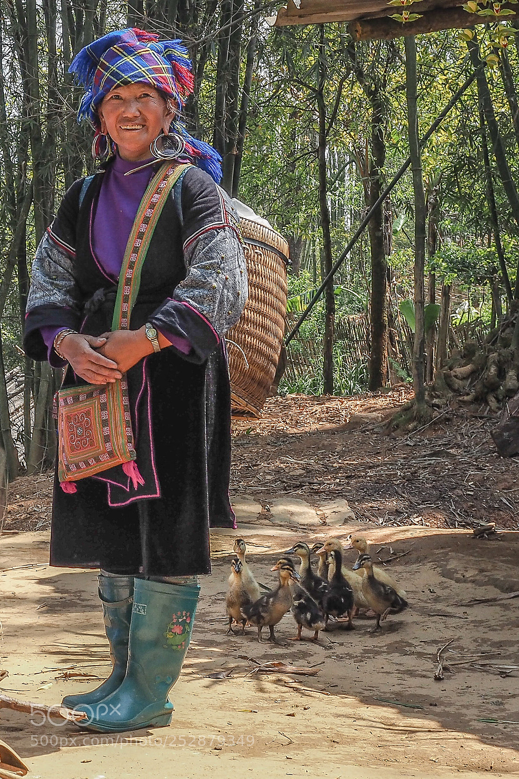 Olympus OM-D E-M5 II sample photo. Native inhabitant photography