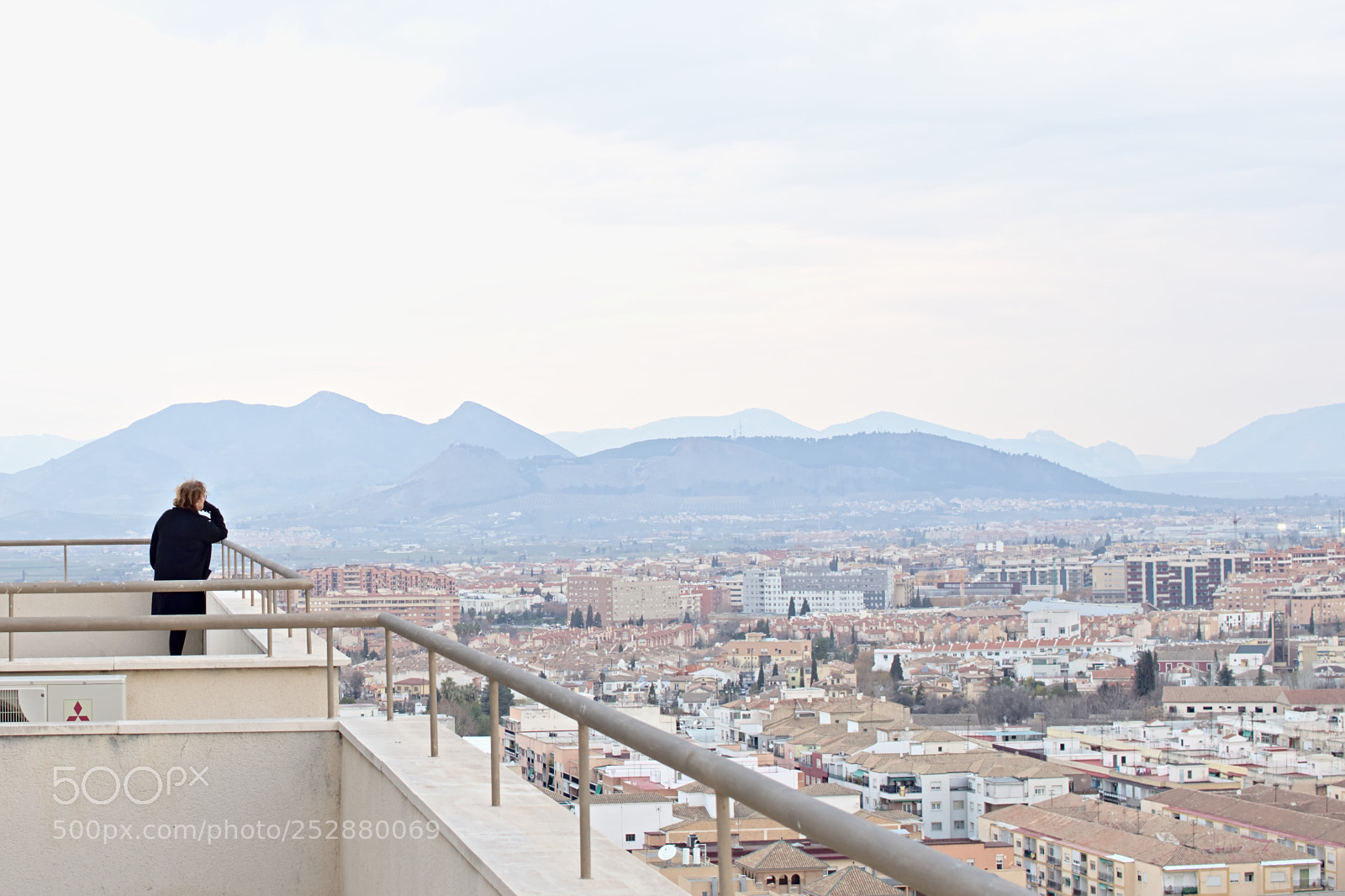 Olympus OM-D E-M10 III sample photo. Over granada photography
