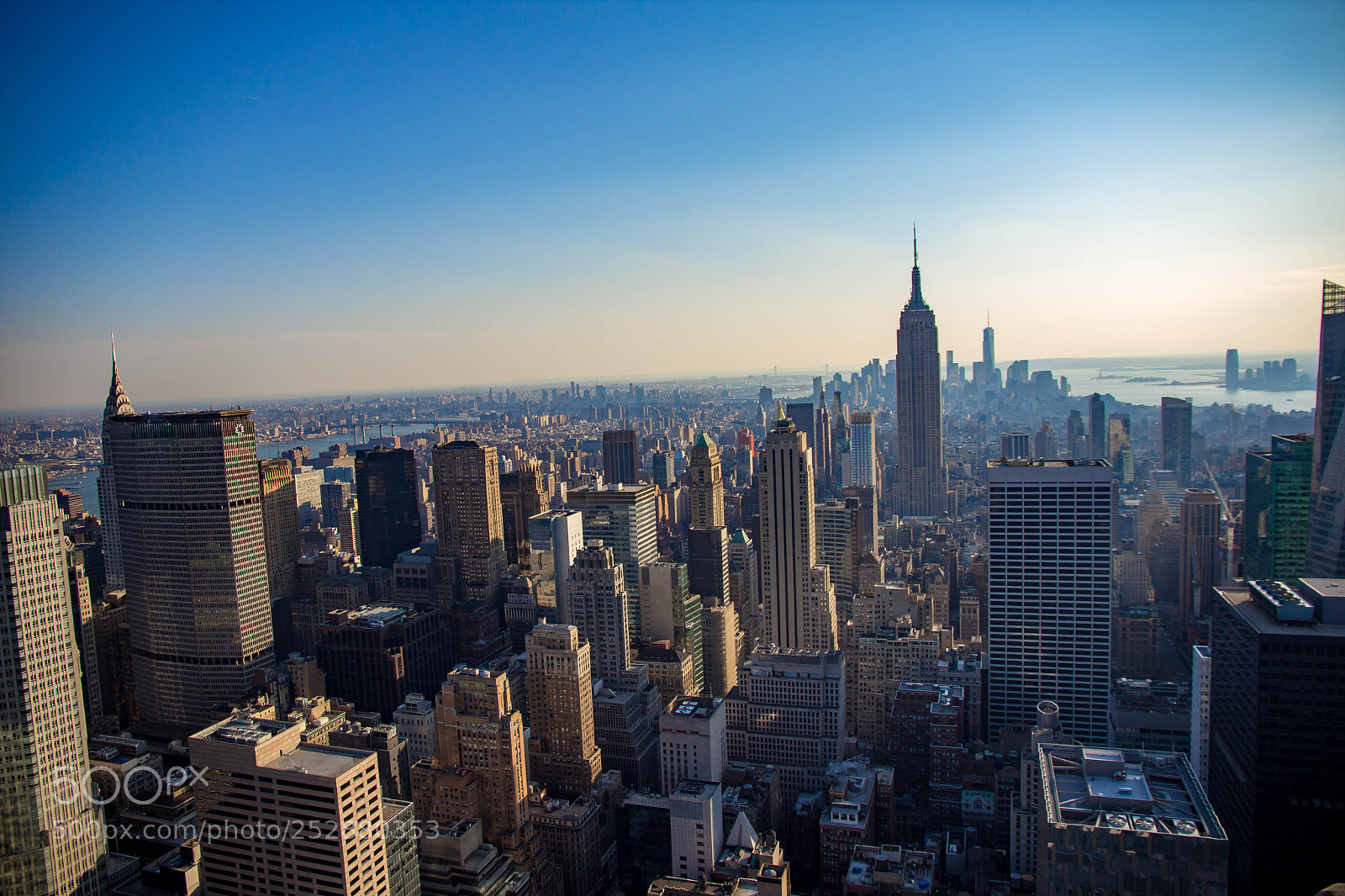 Canon EOS 600D (Rebel EOS T3i / EOS Kiss X5) sample photo. Manhattan on top of photography
