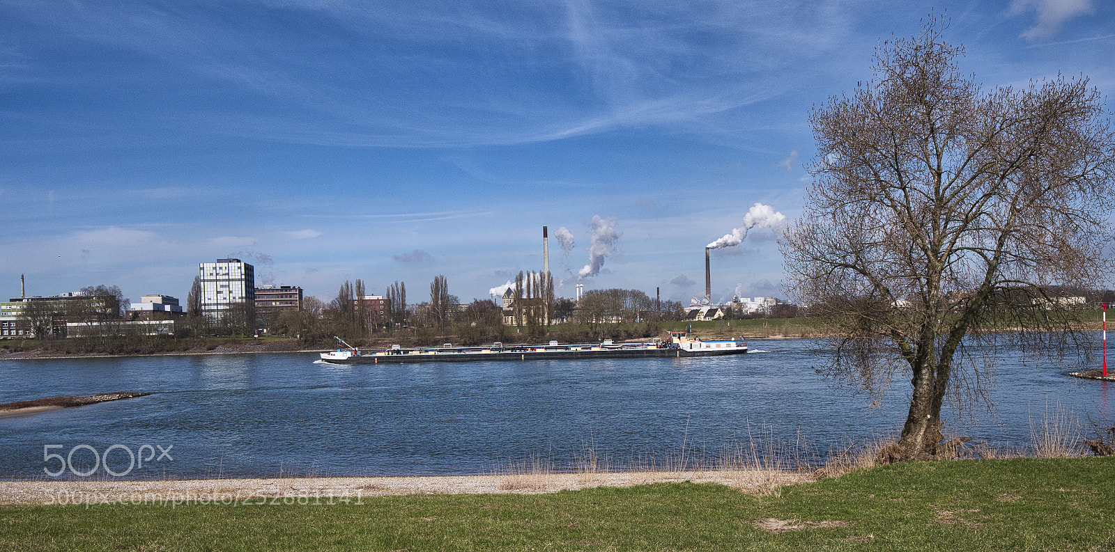 Panasonic Lumix DMC-GX8 sample photo. Rhein bei Ürdingen photography