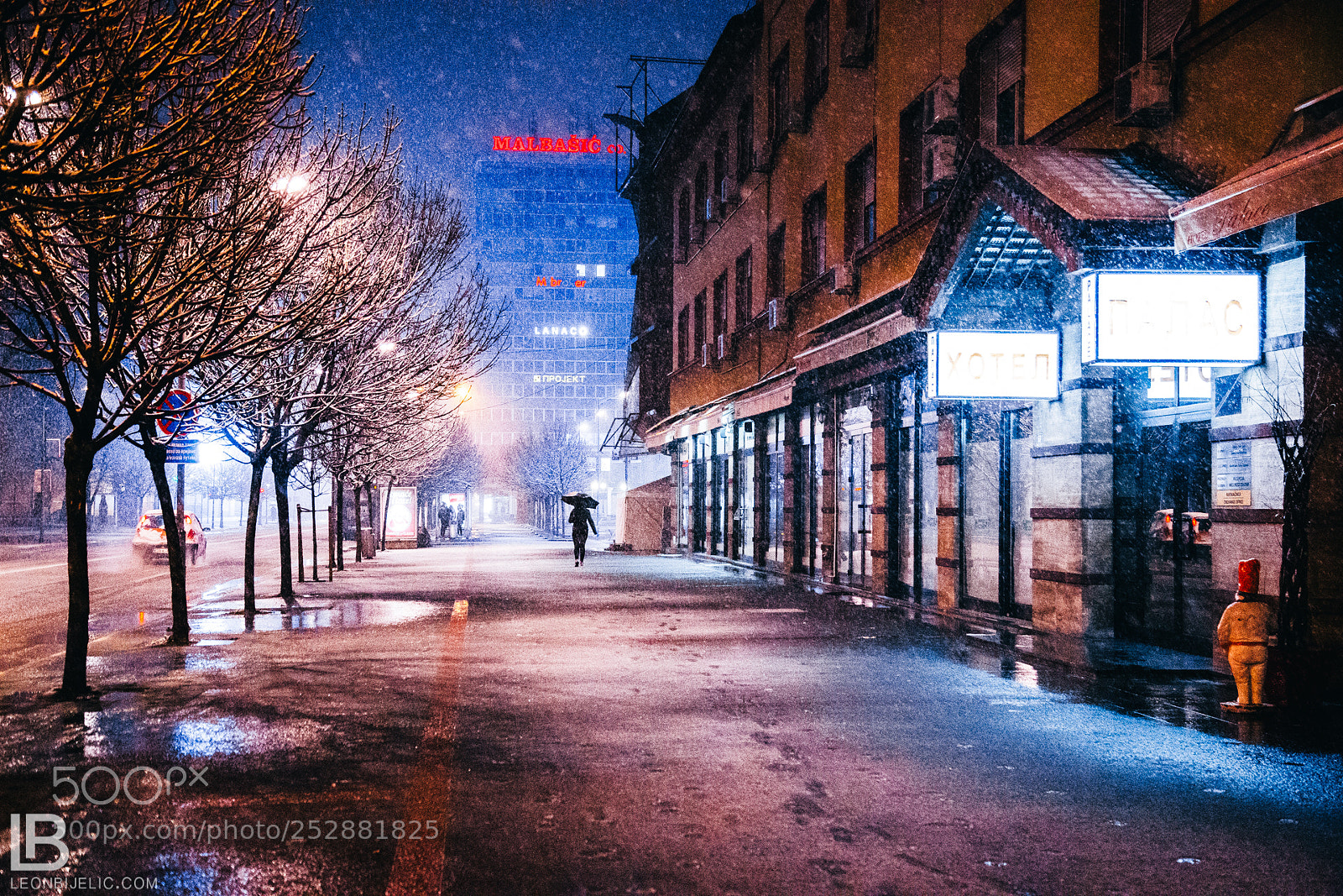 Canon EOS-1D X sample photo. Winter night photography