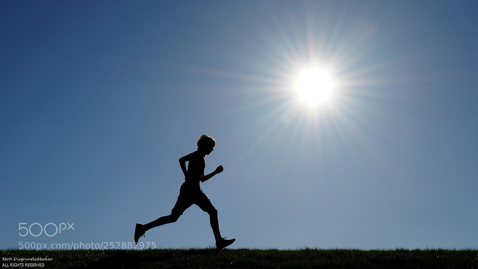 Nikon D90 sample photo. The running man photography