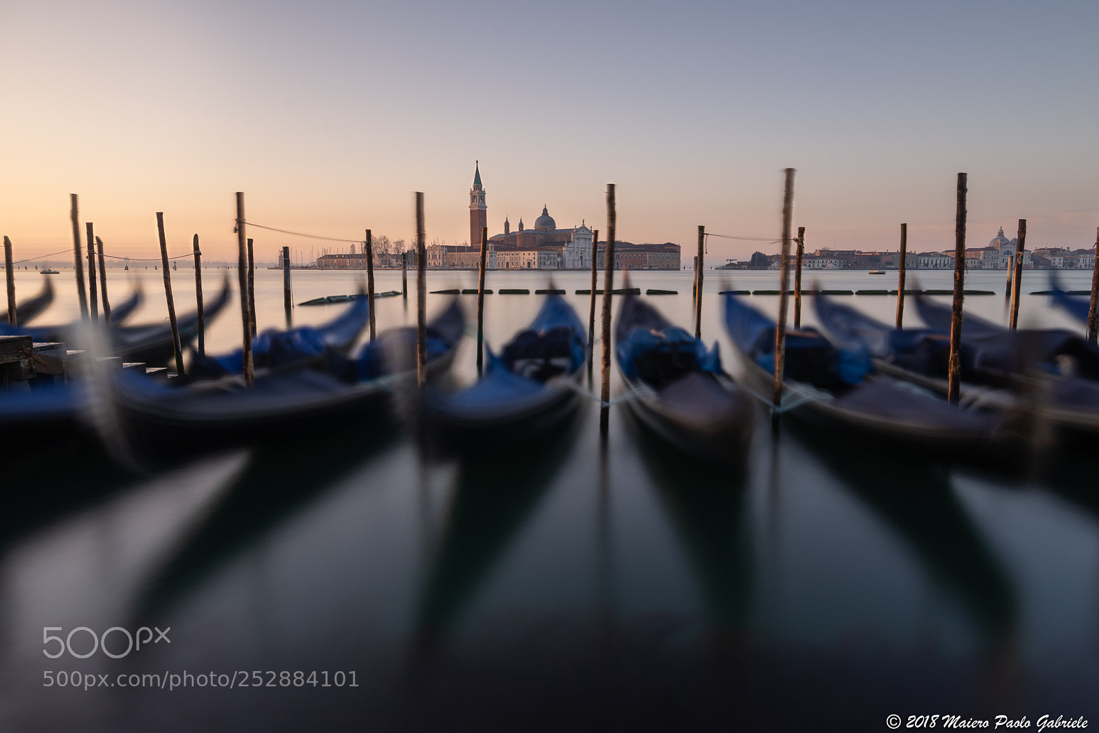 Nikon D7200 sample photo. Gondole and sunrise photography