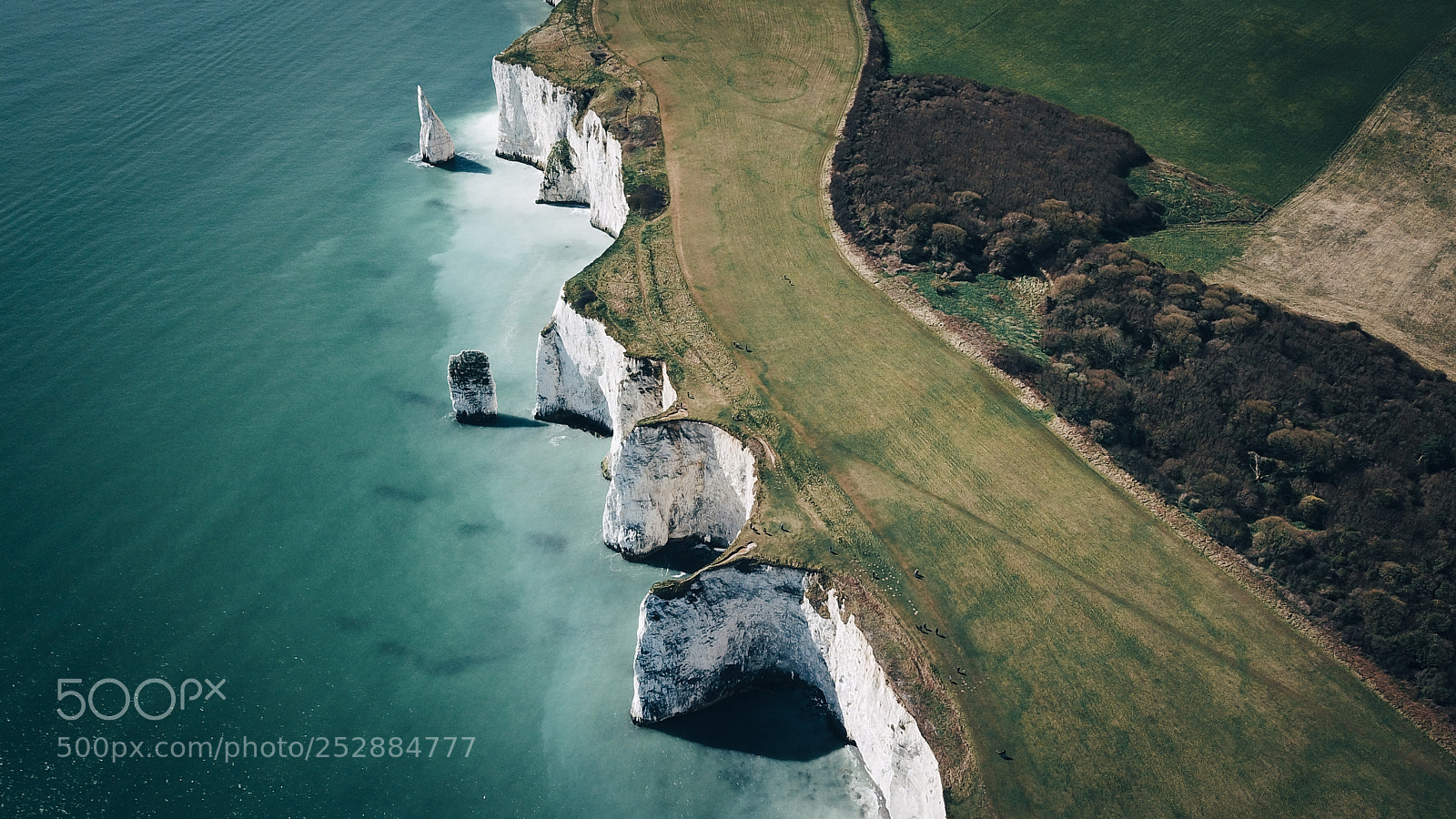 DJI FC220 sample photo. Exploring the cliffs of photography