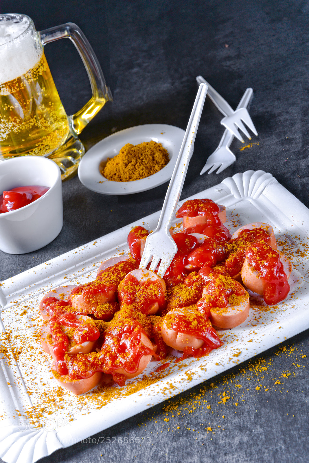 Nikon D810 sample photo. Curry bockwurst with beer photography