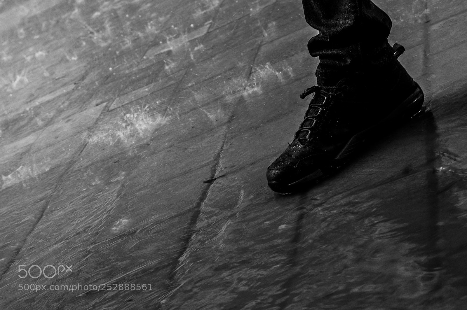 Nikon D90 sample photo. Rain photography