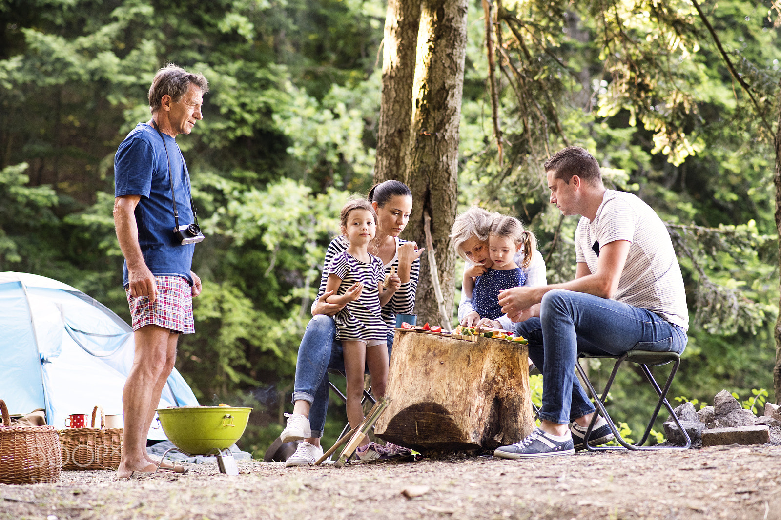 Nikon D5 sample photo. Beautiful family camping in photography