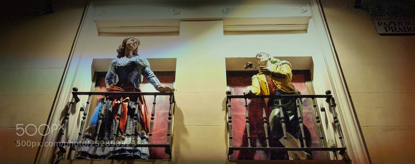 Panasonic Lumix DMC-G1 sample photo. Love in balcony photography