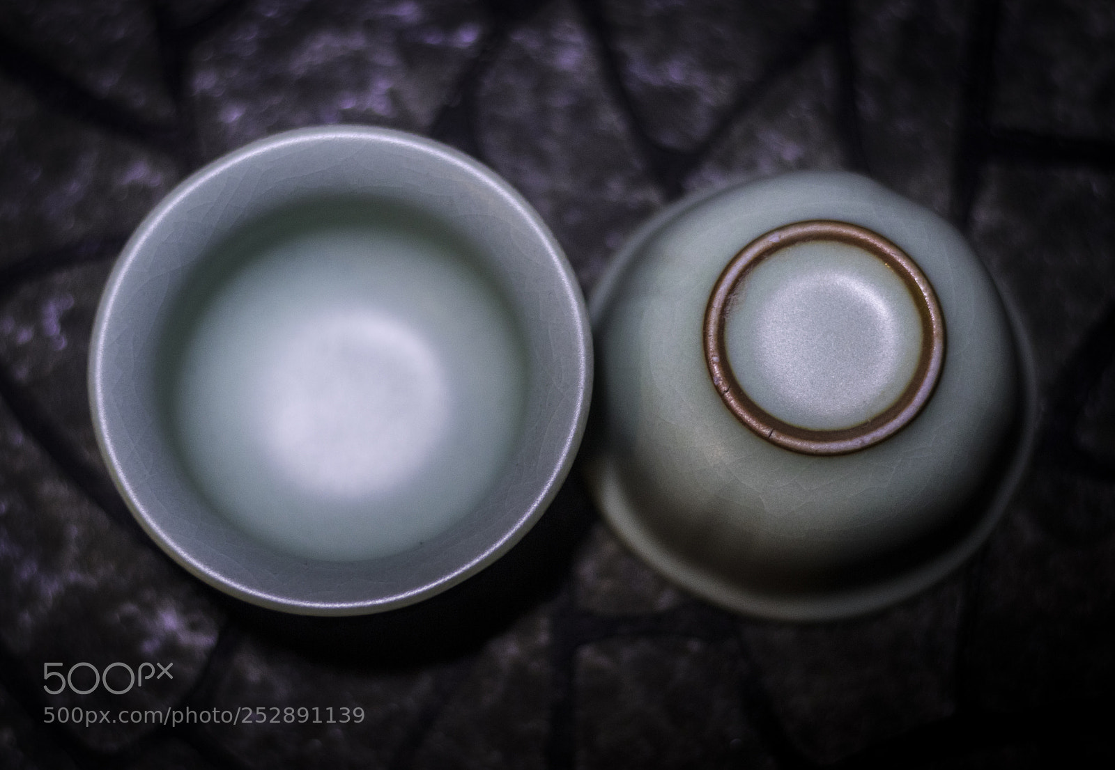 Canon EOS 80D sample photo. Tea cups with cracked photography