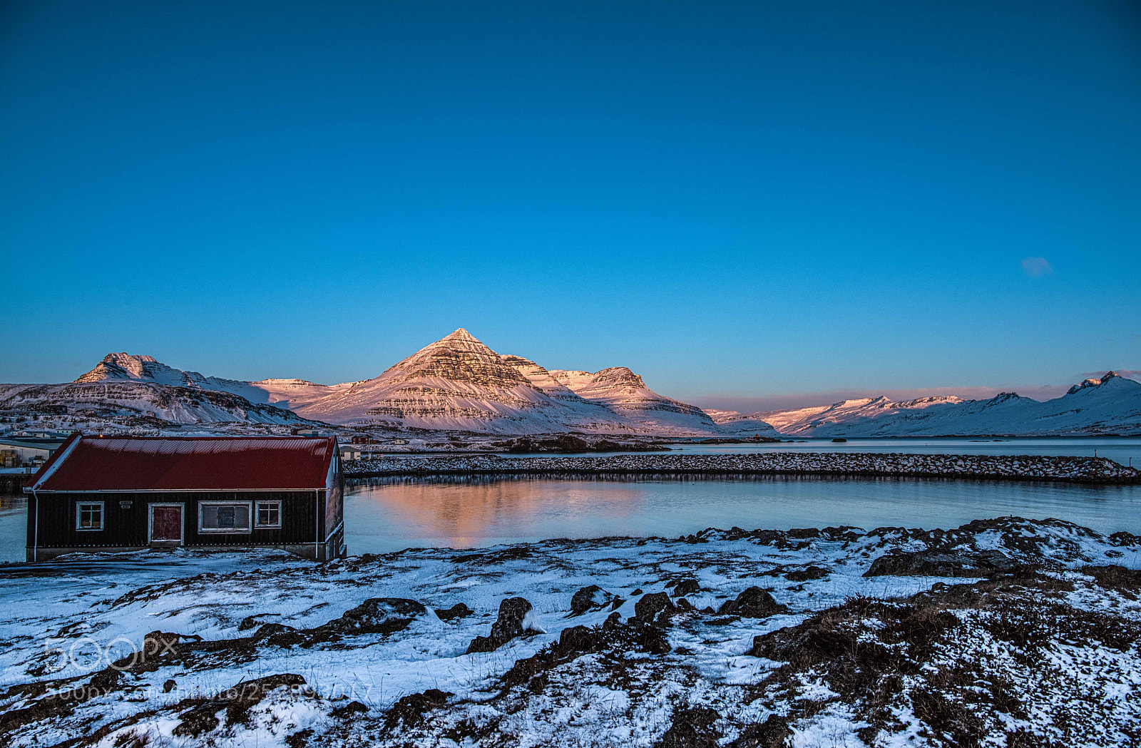 Nikon D810 sample photo. Djúpivogur harbour photography