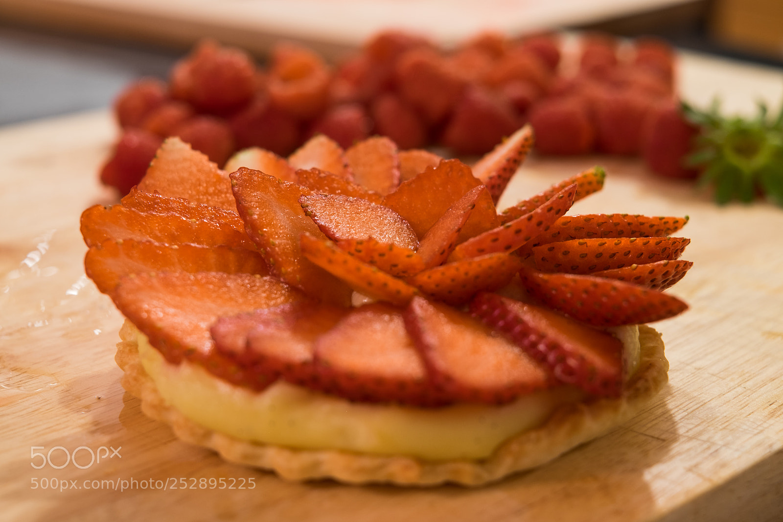 Fujifilm X-T1 sample photo. La tarte aux fraises photography