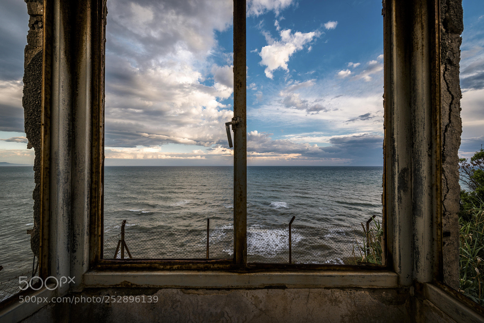 Nikon D600 sample photo. Window to the sea. photography