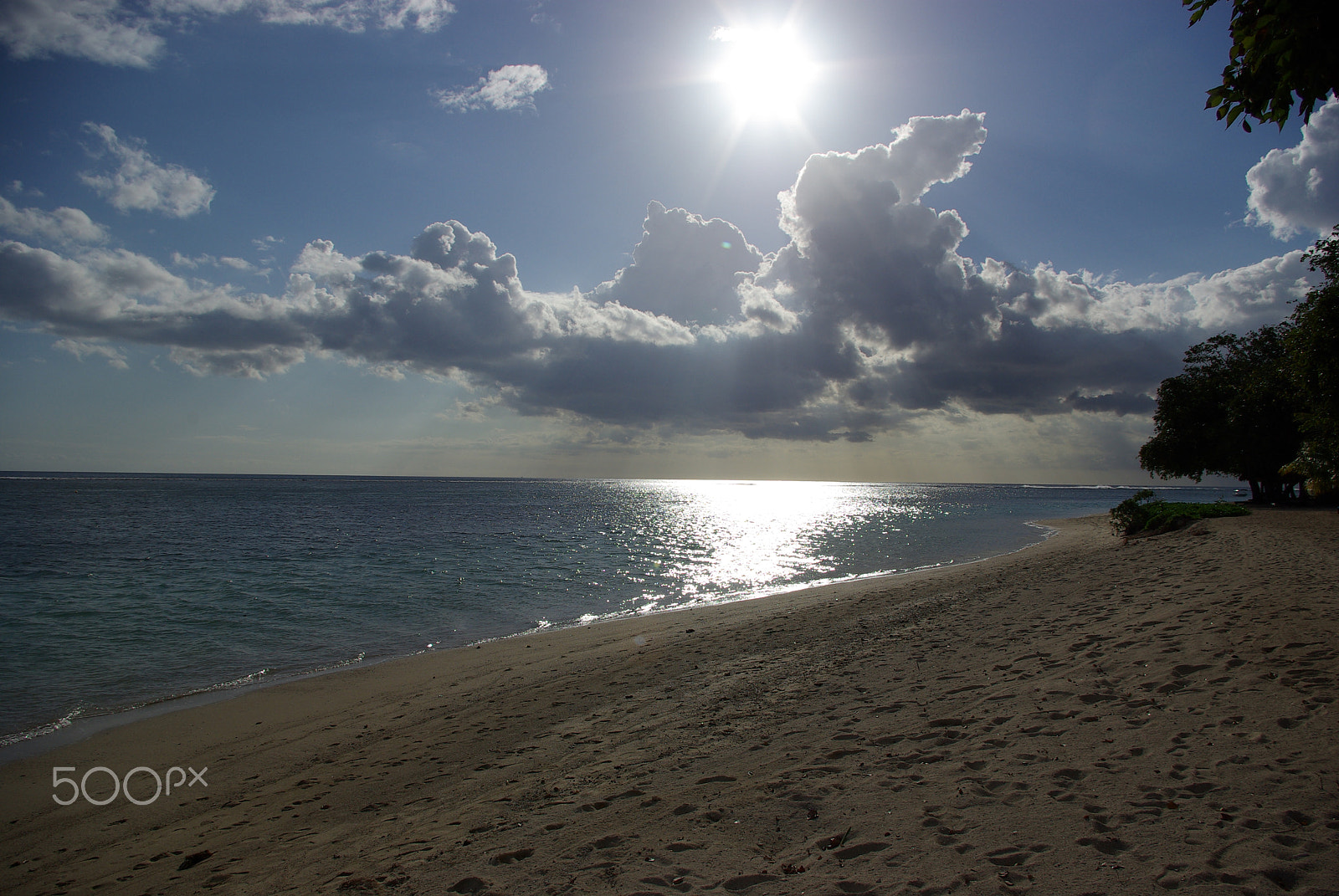 Pentax K10D sample photo. Beach photography