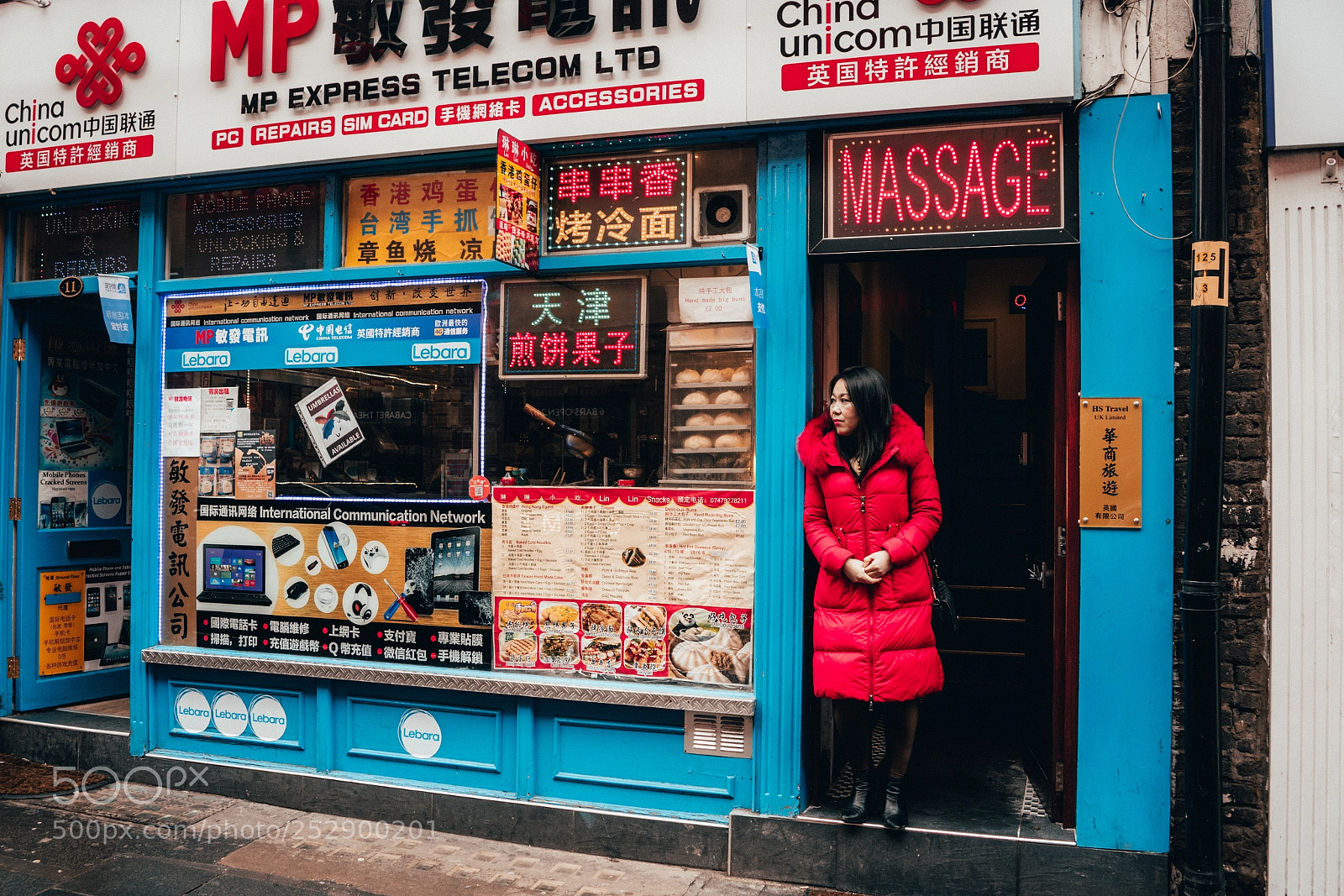 Sony a7 sample photo. Chinatown, london photography
