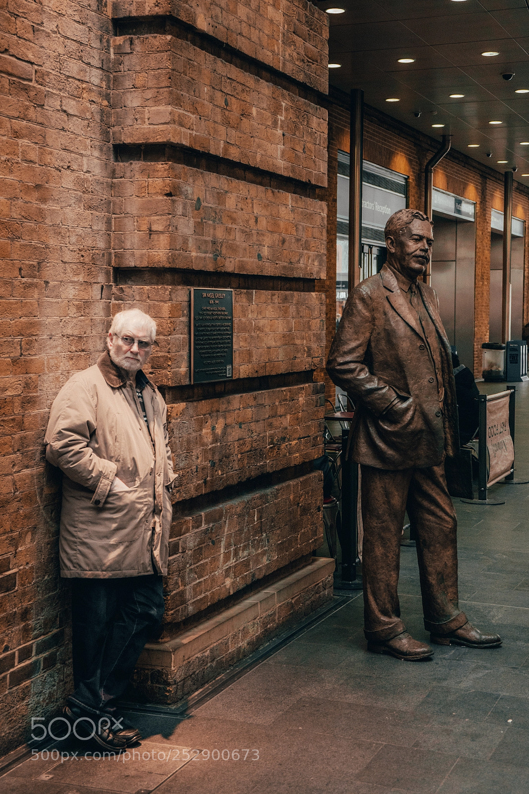 Sony a7 sample photo. Kings kross, london photography