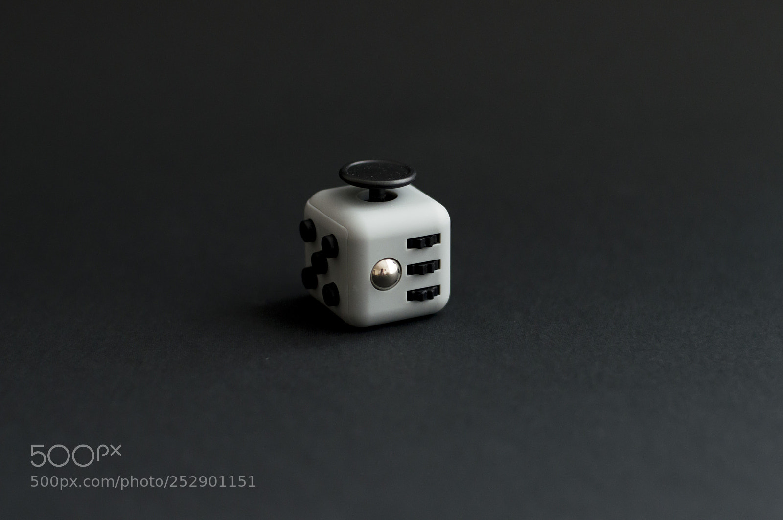 Nikon D3200 sample photo. Fidget cube photography