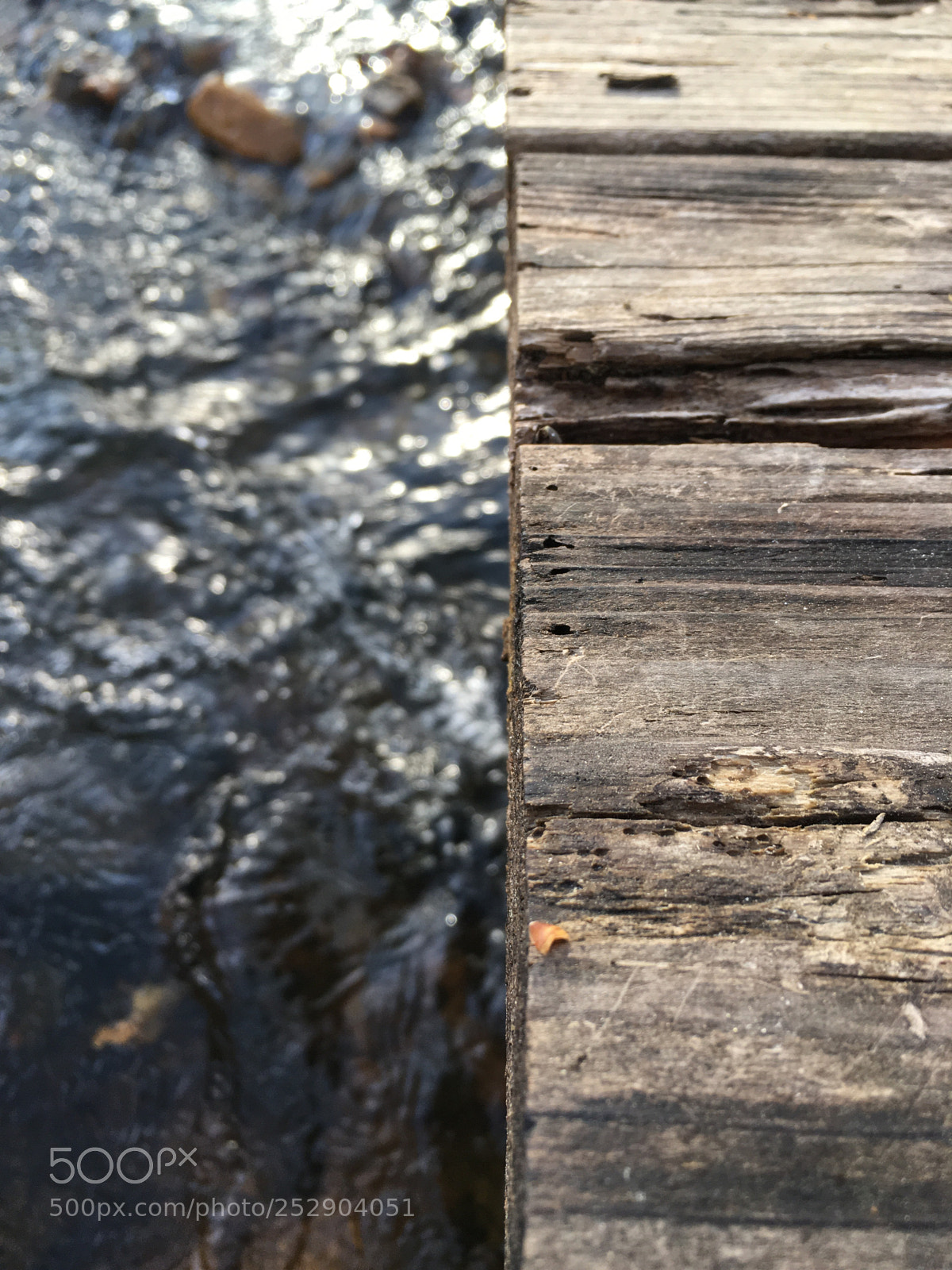 Apple iPhone SE sample photo. Rushing under the bridge photography