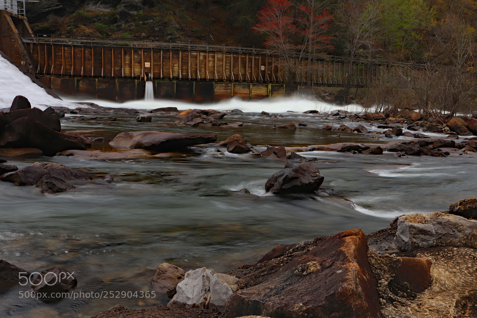 Canon EOS 200D (EOS Rebel SL2 / EOS Kiss X9) sample photo. Ocoee river by tva photography